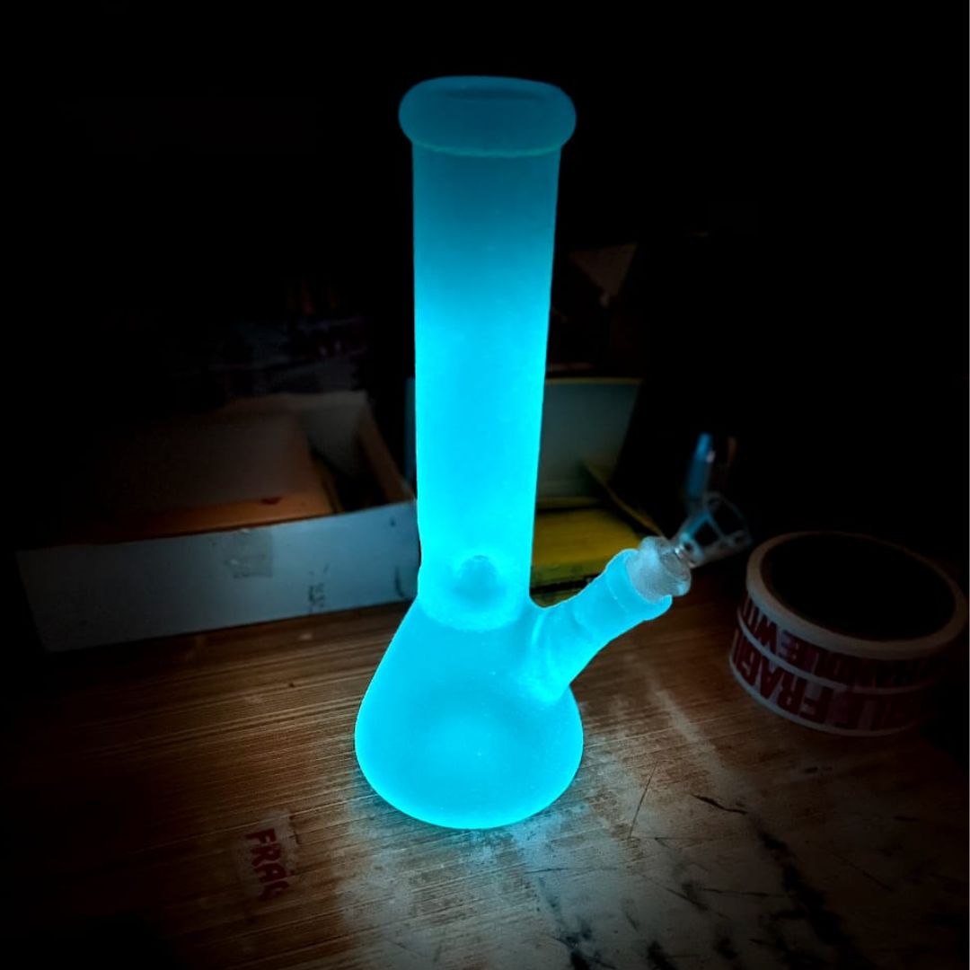Glow in Dark Glass Bong are now available on Jonnybaba Lifestyle