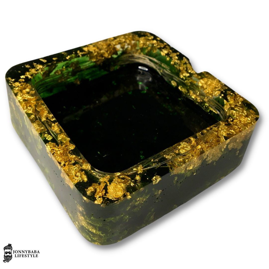 Green emerald LED ashtray now available on Jonnybaba Lifestyle 